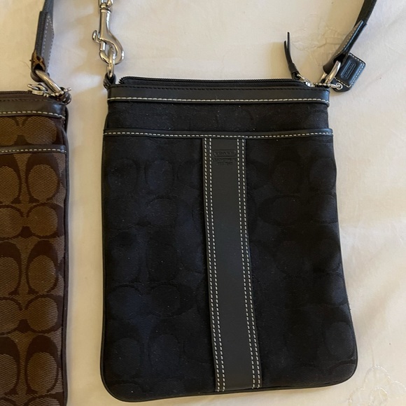 Coach purses - Picture 2 of 3